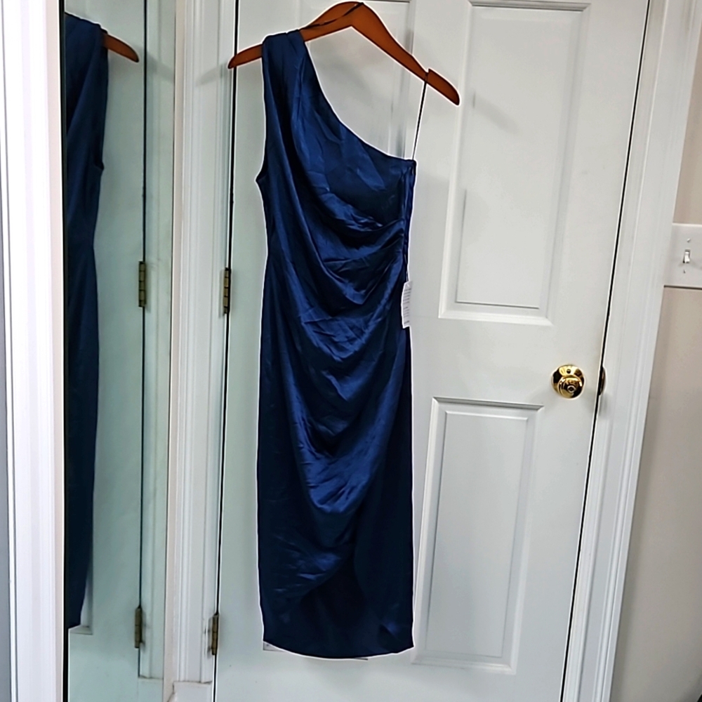 NWT Elliatt Cassini Dress in Sapphire - Picture 2 of 6